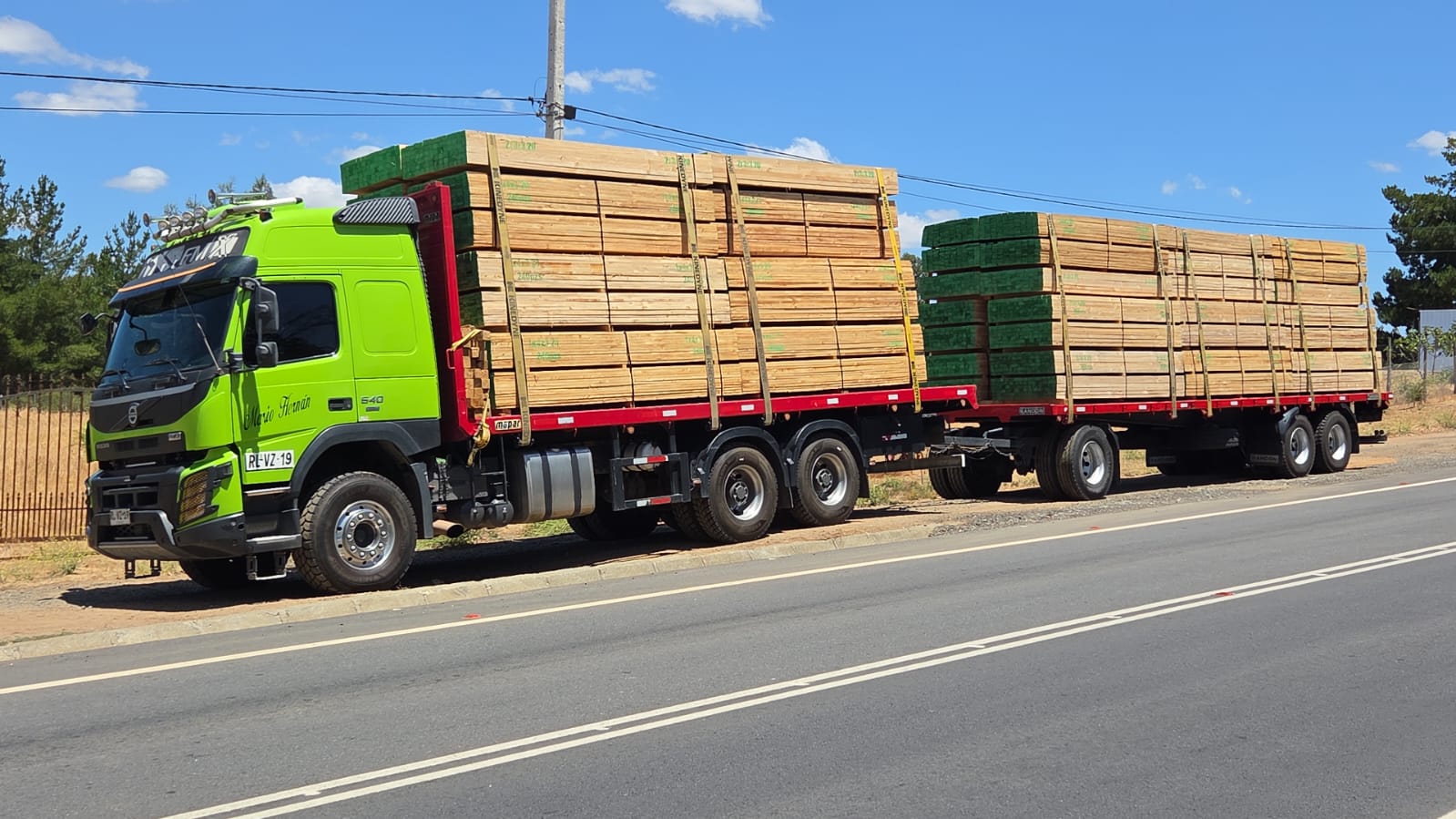 Transporte de madera a Santiago